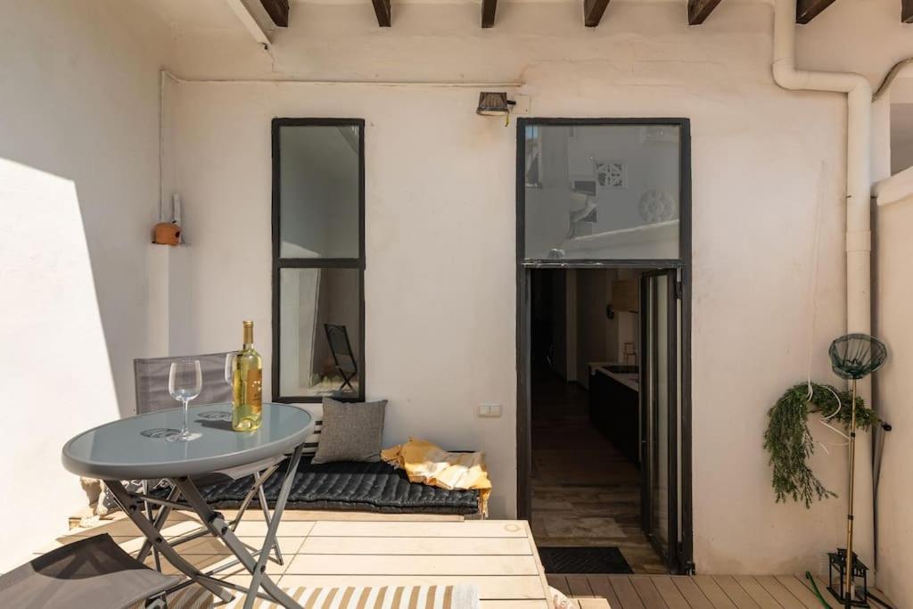 Cozy Loft Patio+Pool +Wifi Lägenhet Valencia Exteriör bild